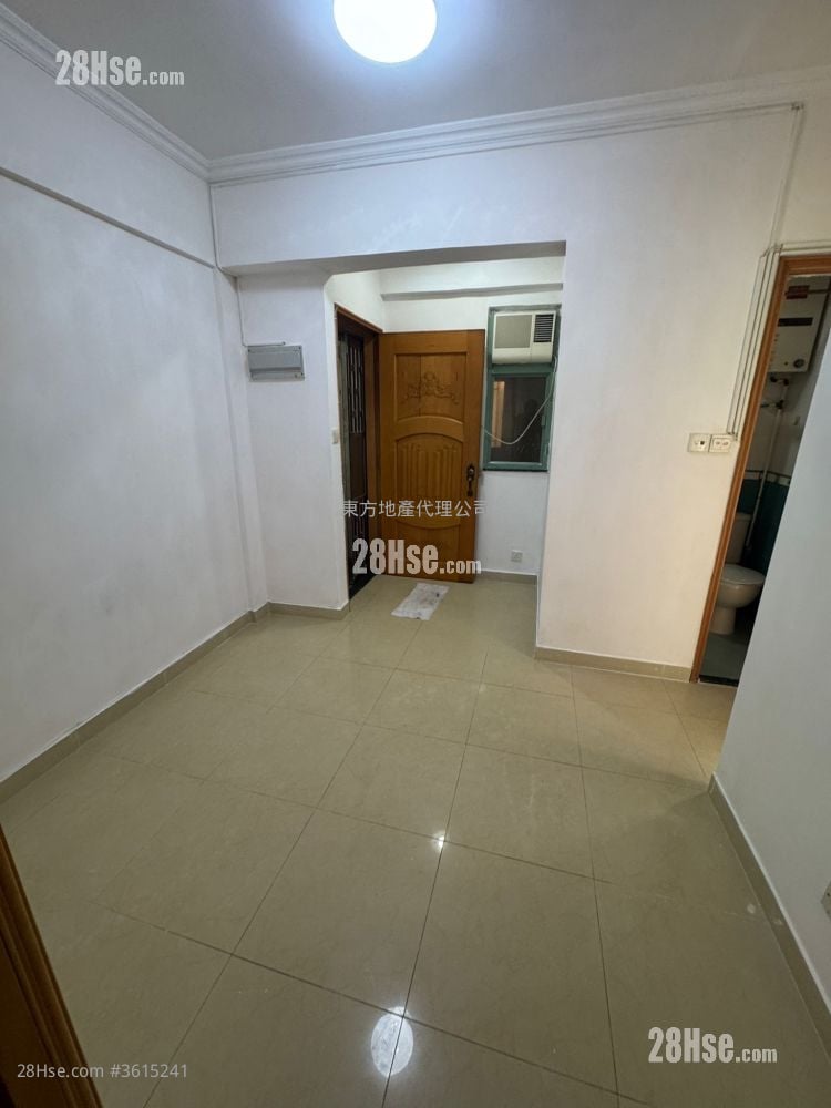 Honour Building Rental 2 Bedrooms , 1 Bathroom 311 ft²
