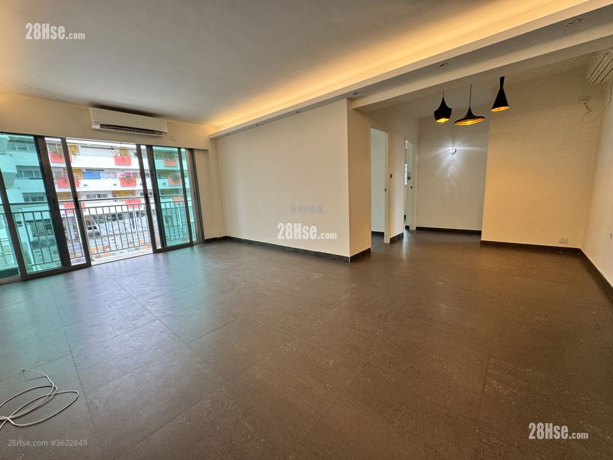 嘉苑 售盘 3 房 , 2 浴室 892 平方尺