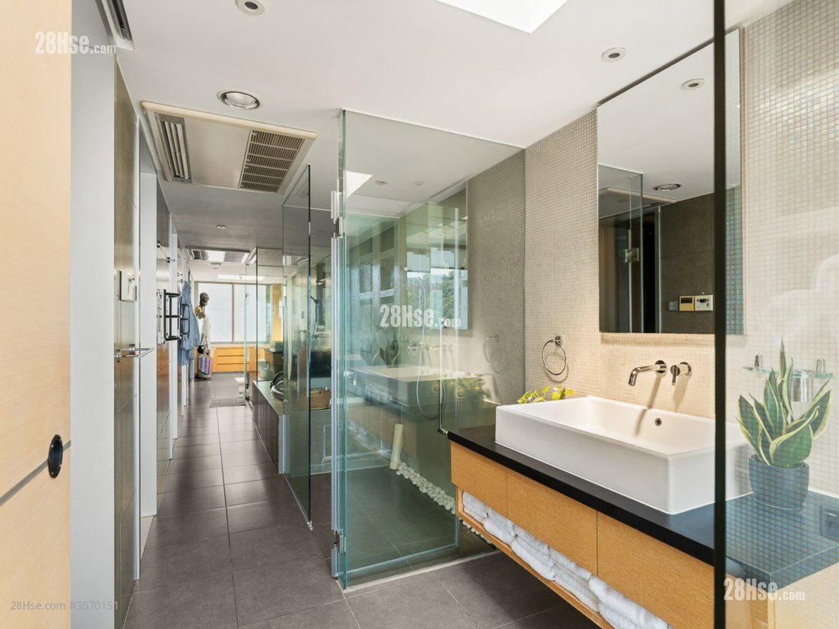 Wing On Villas Sell 4 Bedrooms , 4 Bathrooms 2,090 ft² Wing On Villas Sell 4 Bedrooms , 4 Bathrooms 2,090 ft²