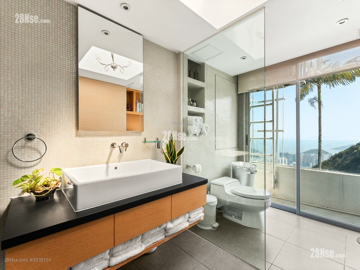 Wing On Villas Sell 4 Bedrooms , 4 Bathrooms 2,090 ft² Wing On Villas Sell 4 Bedrooms , 4 Bathrooms 2,090 ft²