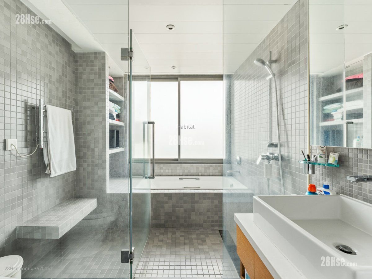 Wing On Villas Sell 4 Bedrooms , 4 Bathrooms 2,090 ft² Wing On Villas Sell 4 Bedrooms , 4 Bathrooms 2,090 ft²