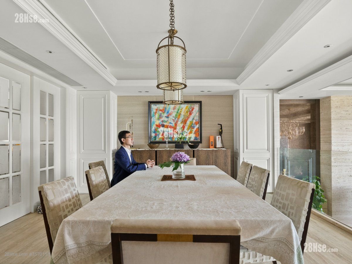 文禮苑 售盤 4 房 , 4 浴室 3,160 平方呎 文禮苑 售盤 4 房 , 4 浴室 3,160 平方呎