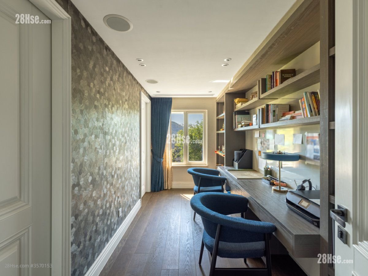 文禮苑 售盤 4 房 , 4 浴室 3,160 平方呎 文禮苑 售盤 4 房 , 4 浴室 3,160 平方呎