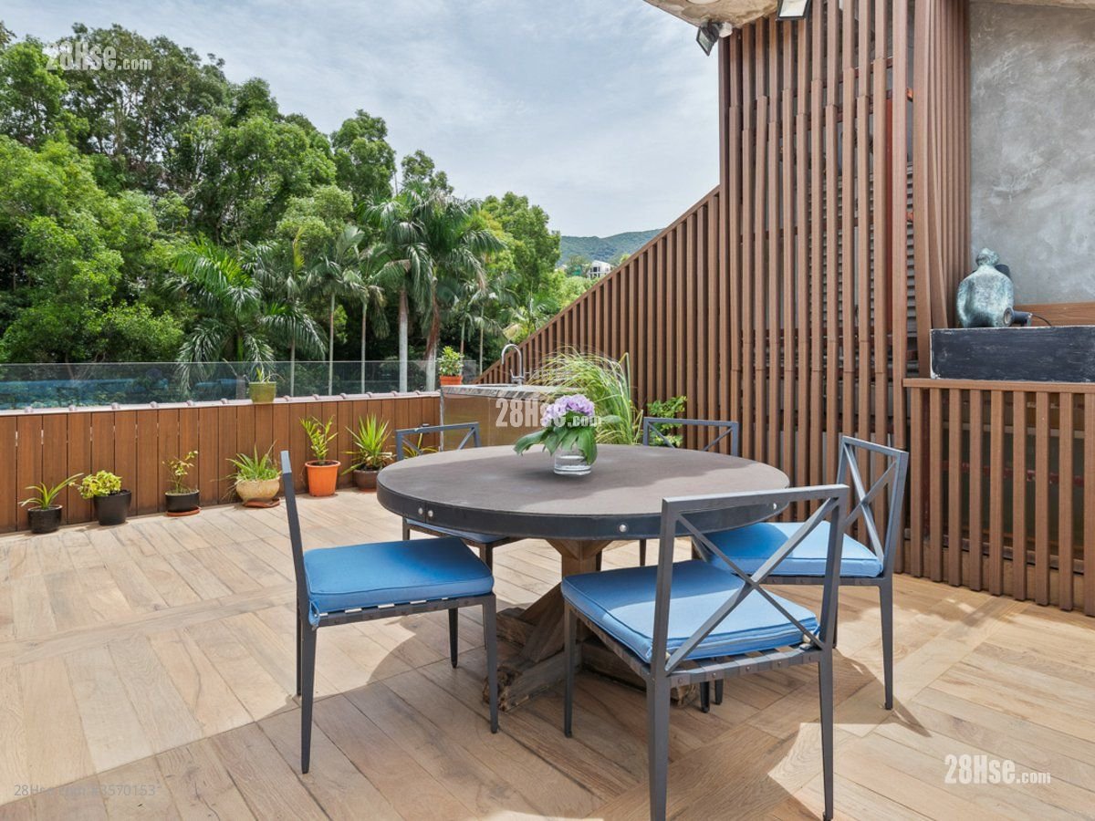 文禮苑 售盤 4 房 , 4 浴室 3,160 平方呎 文禮苑 售盤 4 房 , 4 浴室 3,160 平方呎