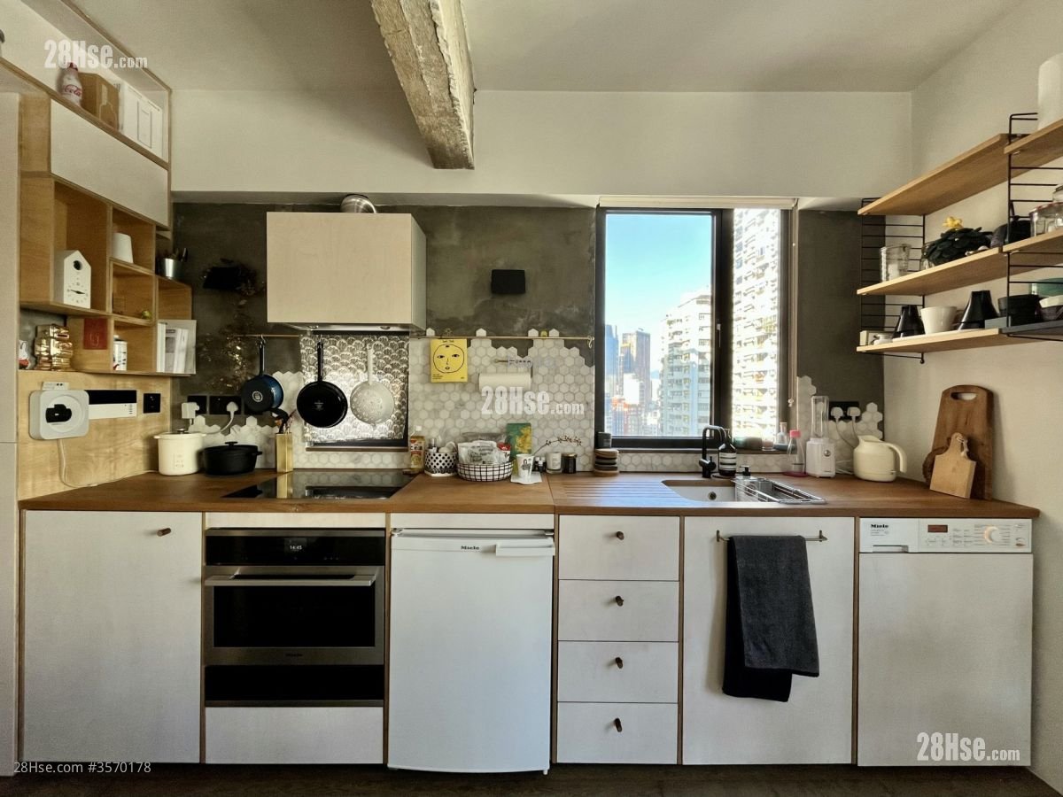 昌盛洋樓 售盤 1 浴室 335 平方呎 昌盛洋樓 售盤 1 浴室 335 平方呎