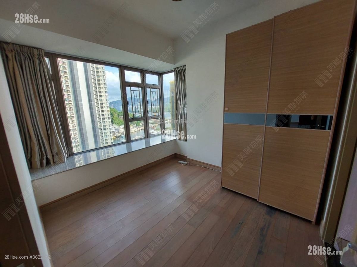 The Spectacle Rental 3 Bedrooms , 2 Bathrooms 763 ft² The Spectacle Rental 3 Bedrooms , 2 Bathrooms 763 ft²