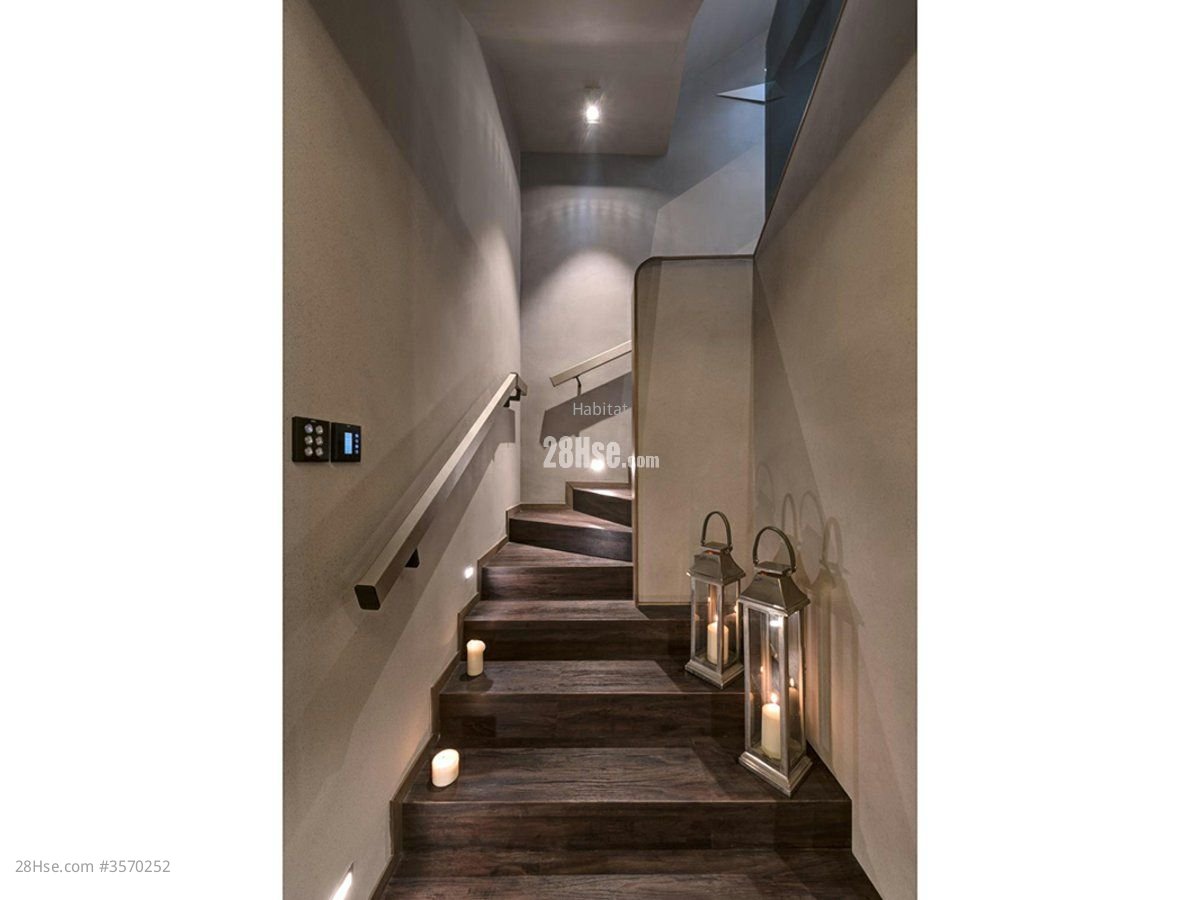 聚贤居 售盘 2 房 , 3 浴室 1,846 平方尺 聚贤居 售盘 2 房 , 3 浴室 1,846 平方尺