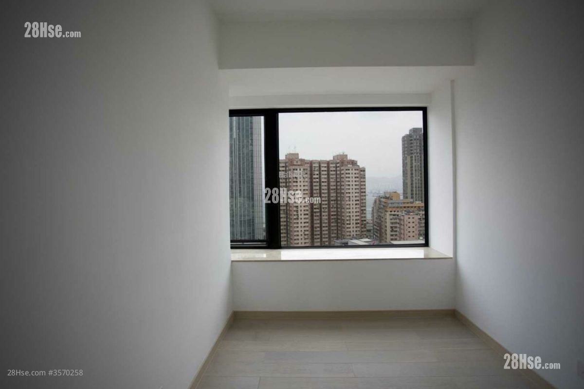Altro Sell 2 Bedrooms , 1 Bathroom 450 ft² Altro Sell 2 Bedrooms , 1 Bathroom 450 ft²