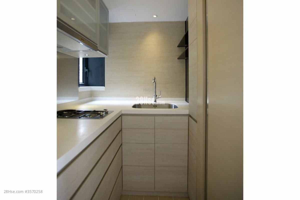 Altro Sell 2 Bedrooms , 1 Bathroom 450 ft² Altro Sell 2 Bedrooms , 1 Bathroom 450 ft²