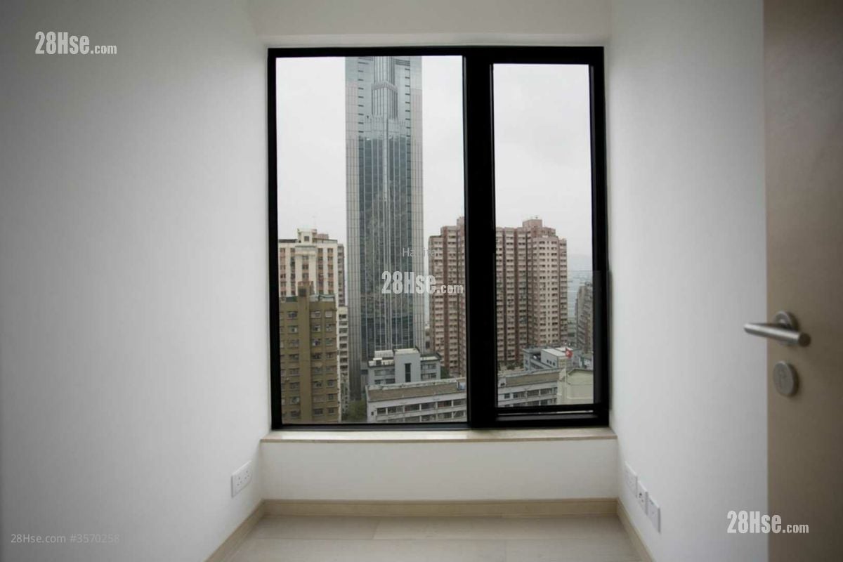 Altro Sell 2 Bedrooms , 1 Bathroom 450 ft² Altro Sell 2 Bedrooms , 1 Bathroom 450 ft²