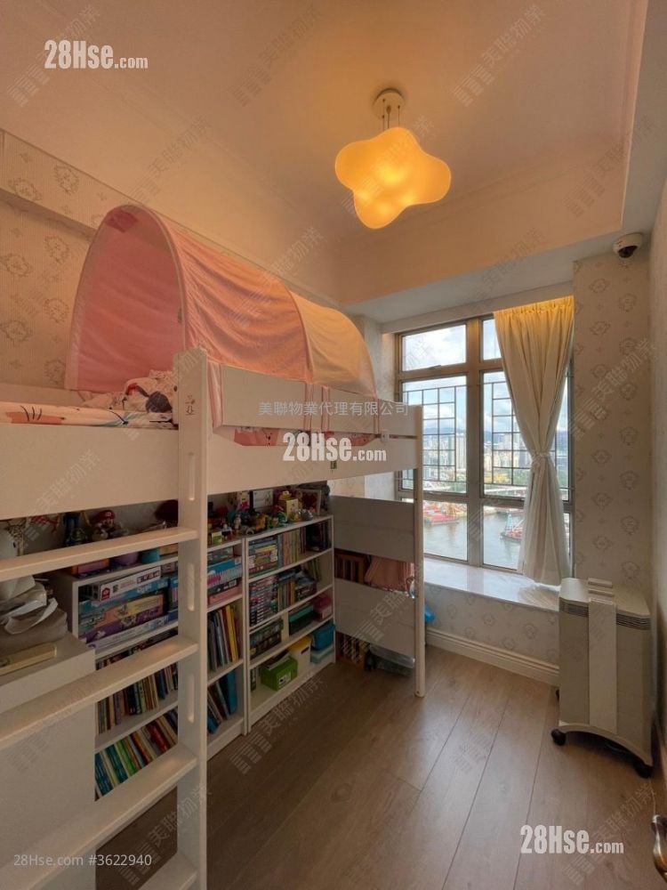 一号银海 售盘 3 房 , 2 浴室 963 平方尺 一号银海 售盘 3 房 , 2 浴室 963 平方尺