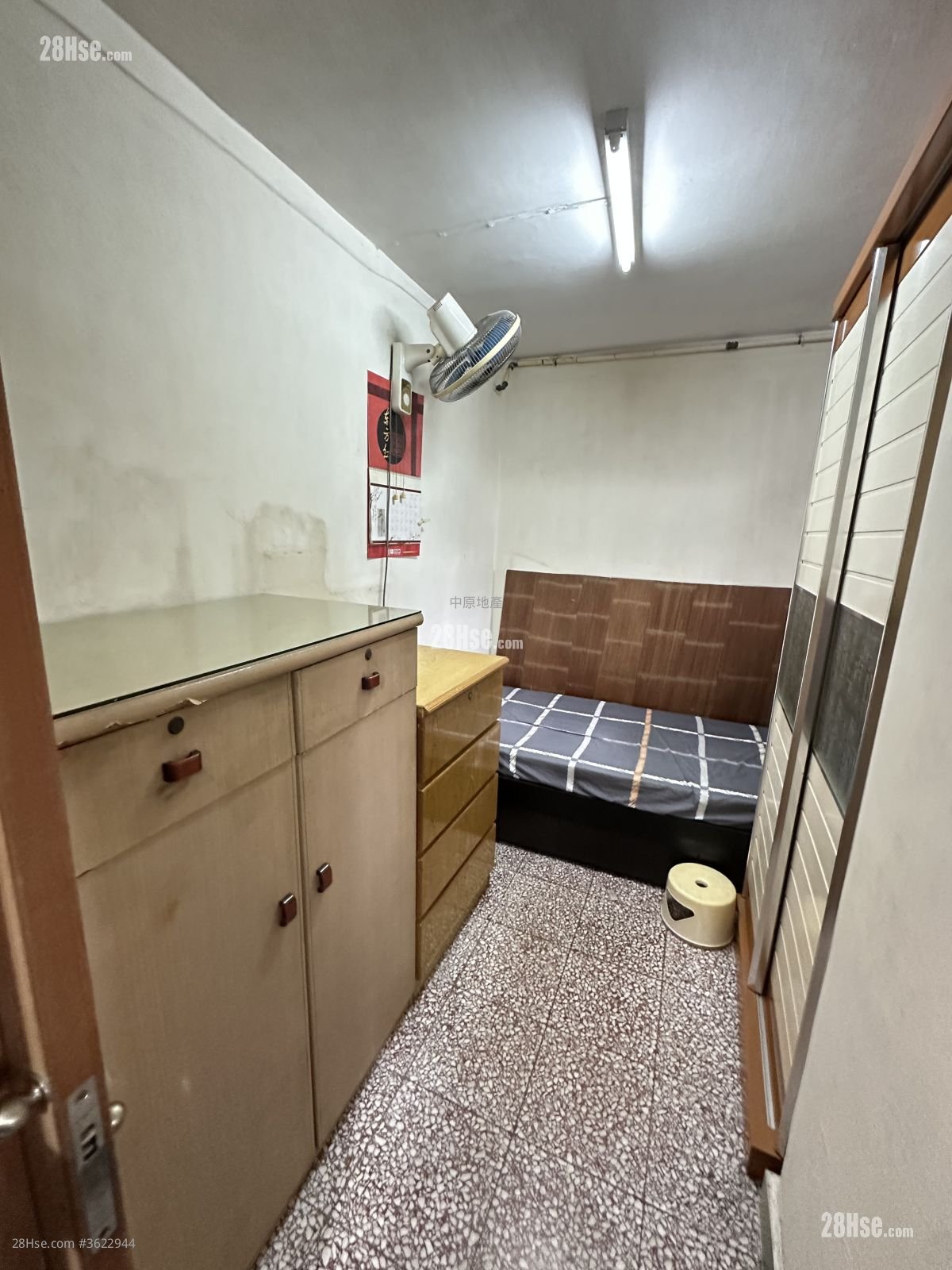 青衣村 售盤 2 房 , 1 浴室 381 平方呎 青衣村 售盤 2 房 , 1 浴室 381 平方呎