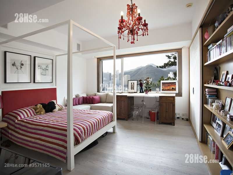 Orchid Hill 售盘 5+ 房 , 4 浴室 4,010 平方尺 Orchid Hill 售盘 5+ 房 , 4 浴室 4,010 平方尺