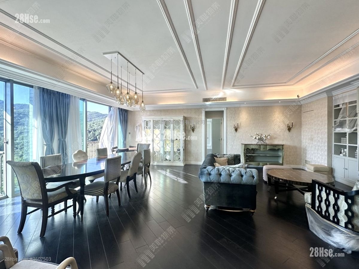 朗逸峰 售盘 5+ 房 , 4 浴室 2,077 平方尺