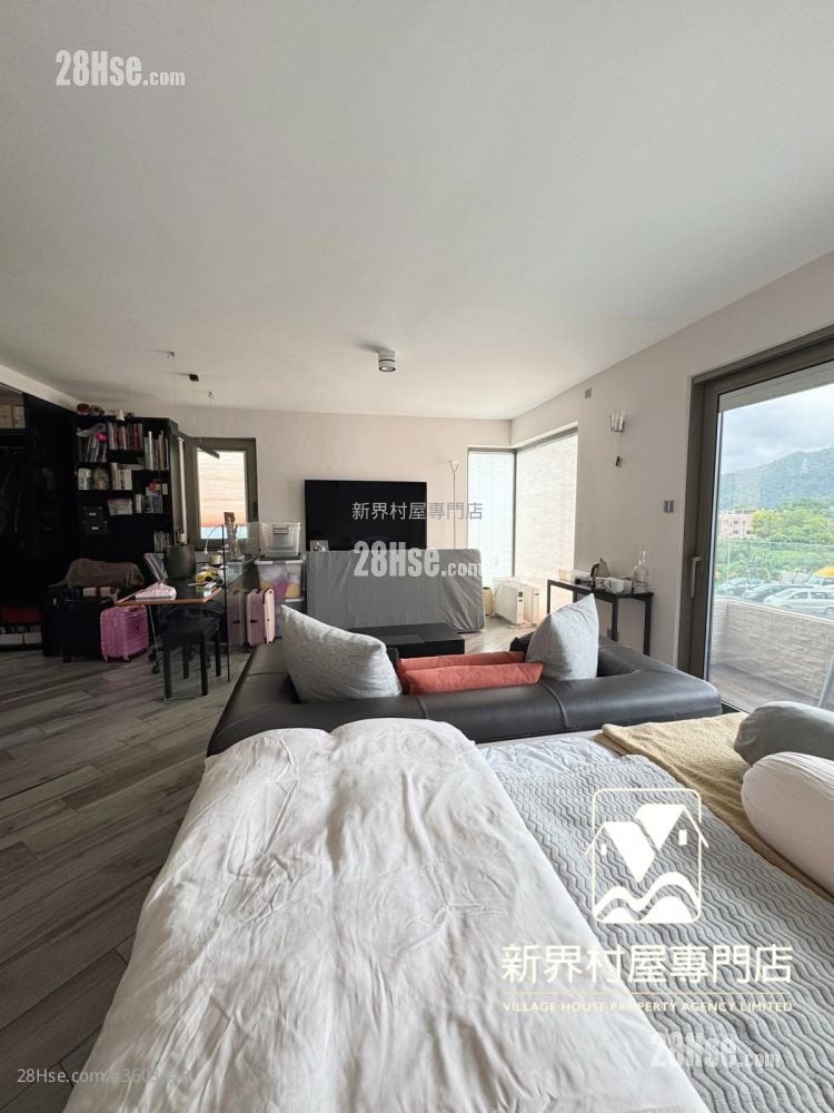 村屋 售盤 5+ 房 , 5+ 浴室 4,200 平方呎