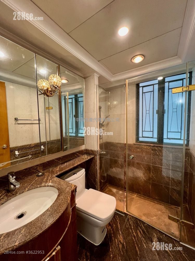 Villa Esplanada Rental 4 Bedrooms , 2 Bathrooms 853 ft² Villa Esplanada Rental 4 Bedrooms , 2 Bathrooms 853 ft²