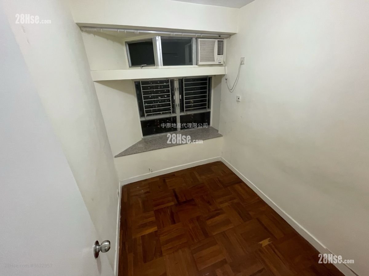 嘉湖山庄 租盘 2 房 448 平方尺 嘉湖山庄 租盘 2 房 448 平方尺