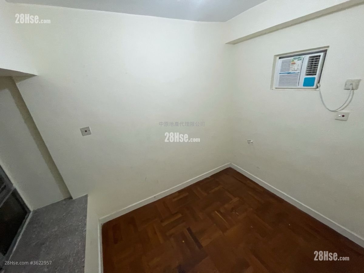 嘉湖山庄 租盘 2 房 448 平方尺 嘉湖山庄 租盘 2 房 448 平方尺