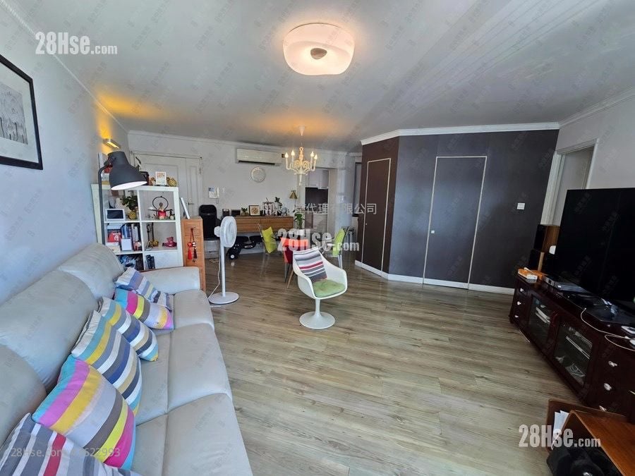 骏景园 售盘 3 房 1,039 平方尺 骏景园 售盘 3 房 1,039 平方尺