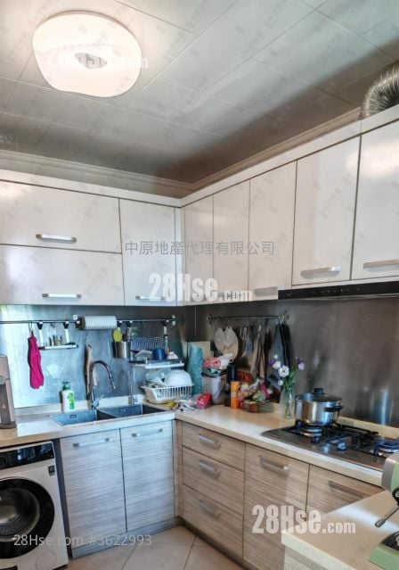 骏景园 售盘 3 房 1,039 平方尺 骏景园 售盘 3 房 1,039 平方尺