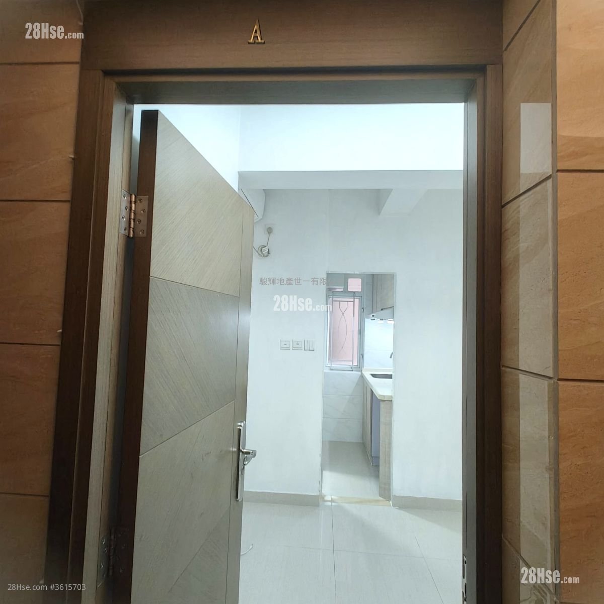 安昌大厦 租盘 开放式间隔 , 1 浴室 170 平方尺 安昌大厦 租盘 开放式间隔 , 1 浴室 170 平方尺