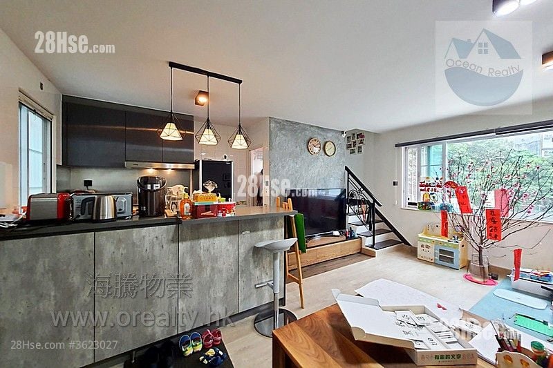 Village House Rental 4 Bedrooms , 2 Bathrooms 1,198 ft² Village House Rental 4 Bedrooms , 2 Bathrooms 1,198 ft²