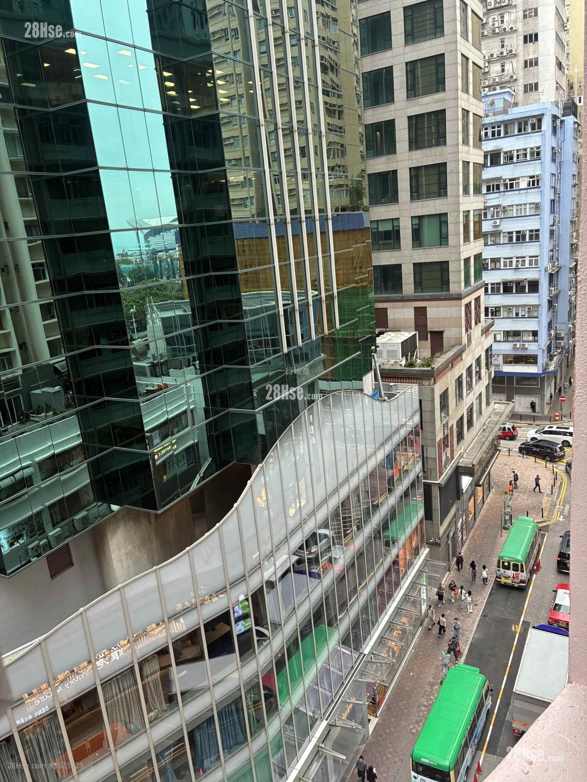 新城大廈 租盤 2 房 , 1 浴室 361 平方呎 新城大廈 租盤 2 房 , 1 浴室 361 平方呎