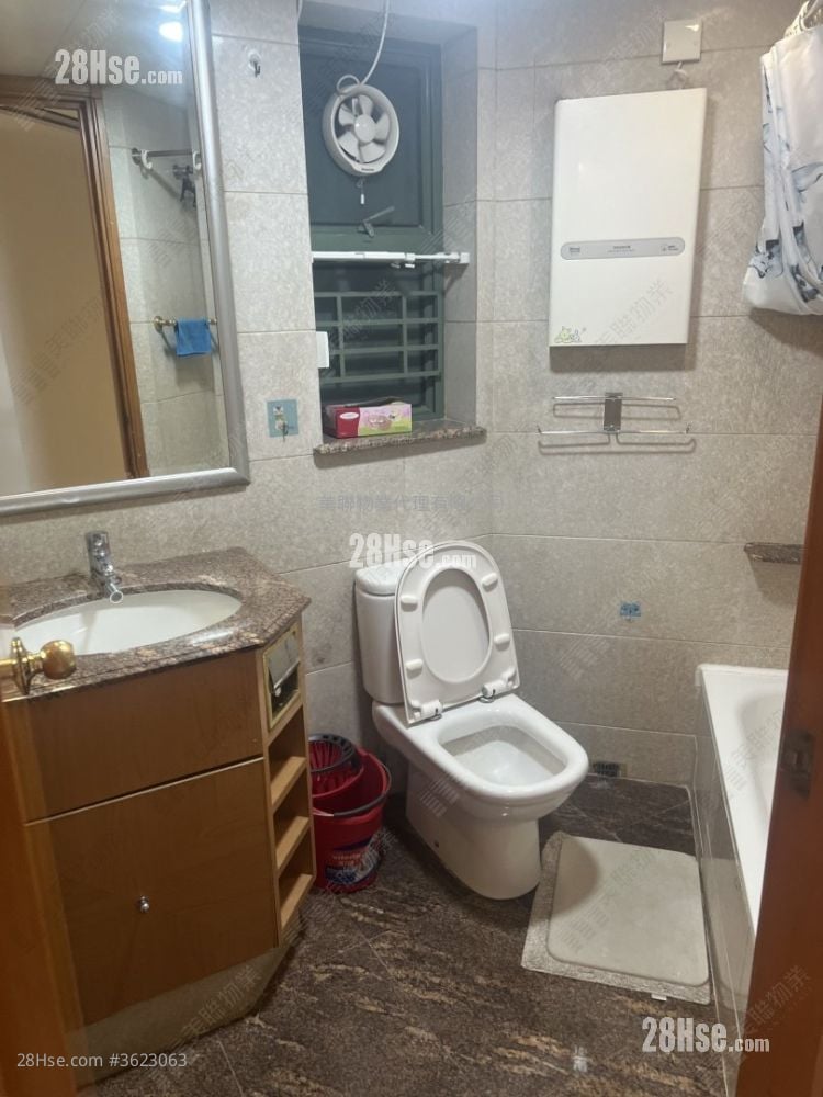 帝柏海灣 租盤 3 房 , 2 浴室 695 平方呎 帝柏海灣 租盤 3 房 , 2 浴室 695 平方呎