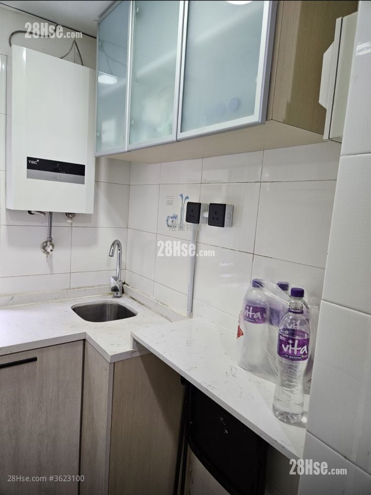 明月大廈 租盤 1 房 , 1 浴室 188 平方呎