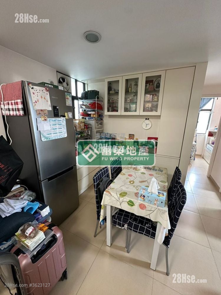 Ample Building Sell 2 Bedrooms , 1 Bathroom 452 ft² Ample Building Sell 2 Bedrooms , 1 Bathroom 452 ft²