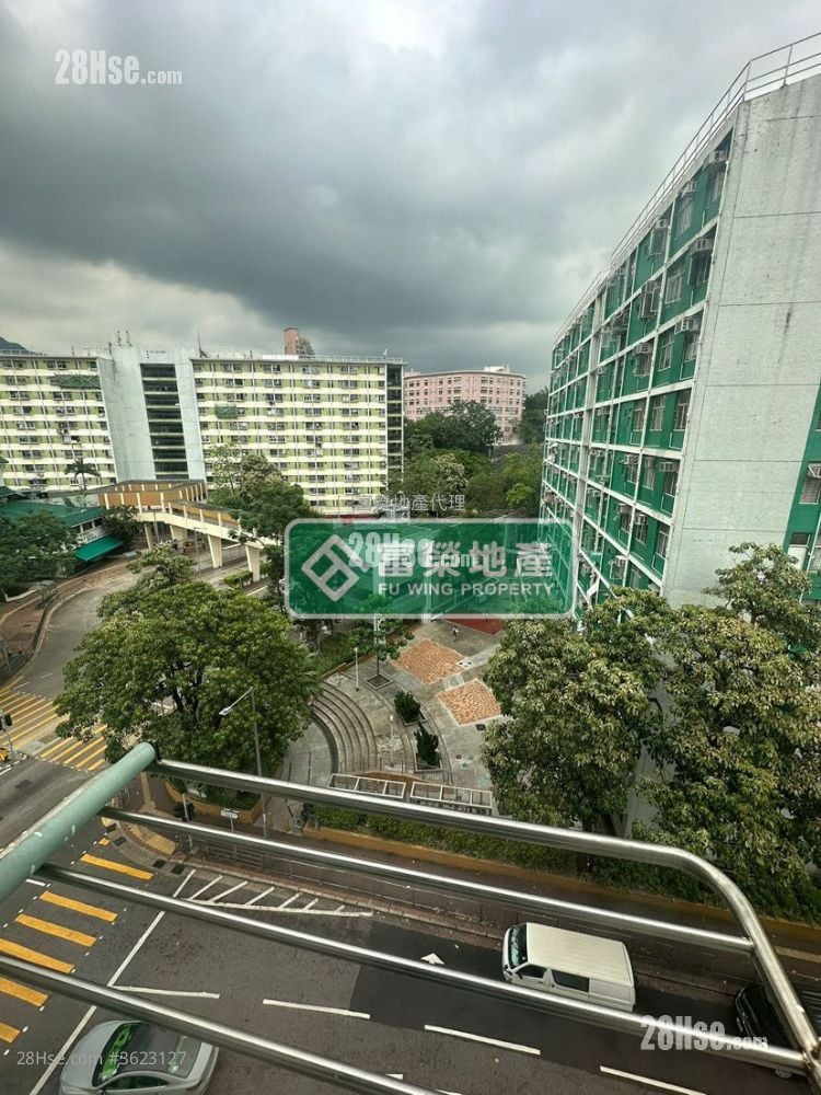 Ample Building Sell 2 Bedrooms , 1 Bathroom 452 ft² Ample Building Sell 2 Bedrooms , 1 Bathroom 452 ft²