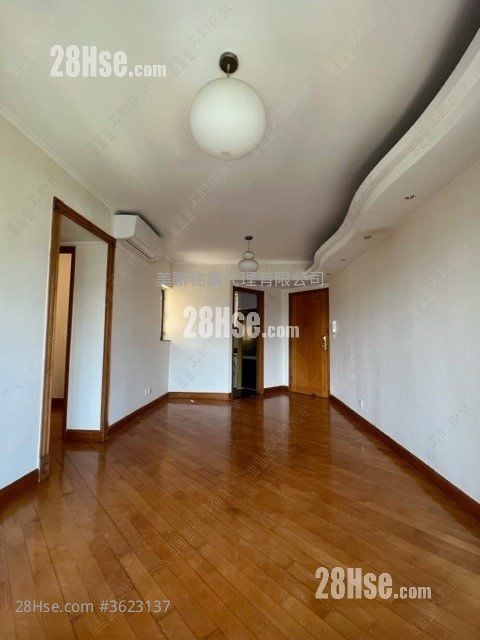 Central Park Sell 3 Bedrooms , 2 Bathrooms 743 ft² Central Park Sell 3 Bedrooms , 2 Bathrooms 743 ft²