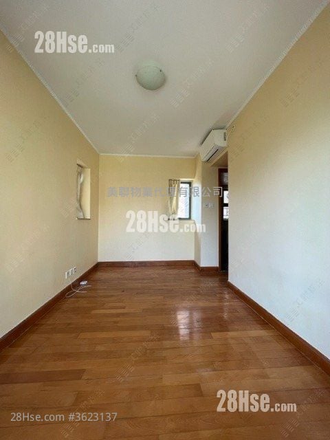 Central Park Sell 3 Bedrooms , 2 Bathrooms 743 ft² Central Park Sell 3 Bedrooms , 2 Bathrooms 743 ft²