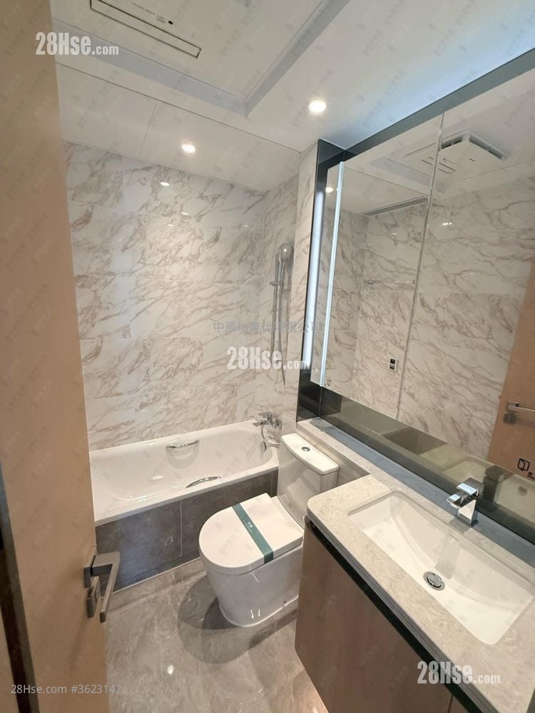 Grand Mayfair  Rental 2 Bedrooms , 1 Bathroom 447 ft² Grand Mayfair  Rental 2 Bedrooms , 1 Bathroom 447 ft²