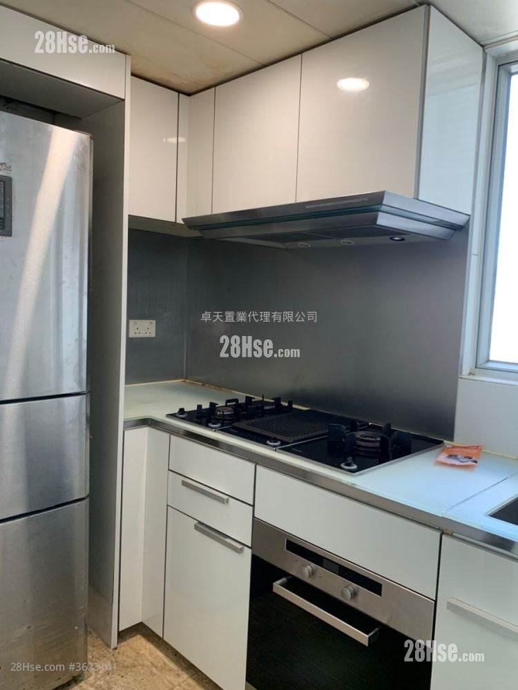 Grand Waterfront Rental 3 Bedrooms , 2 Bathrooms 898 ft² Grand Waterfront Rental 3 Bedrooms , 2 Bathrooms 898 ft²