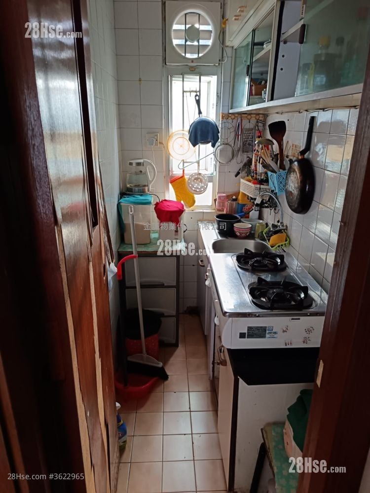 嘉寶大廈 售盤 2 房 , 1 浴室 343 平方呎 嘉寶大廈 售盤 2 房 , 1 浴室 343 平方呎