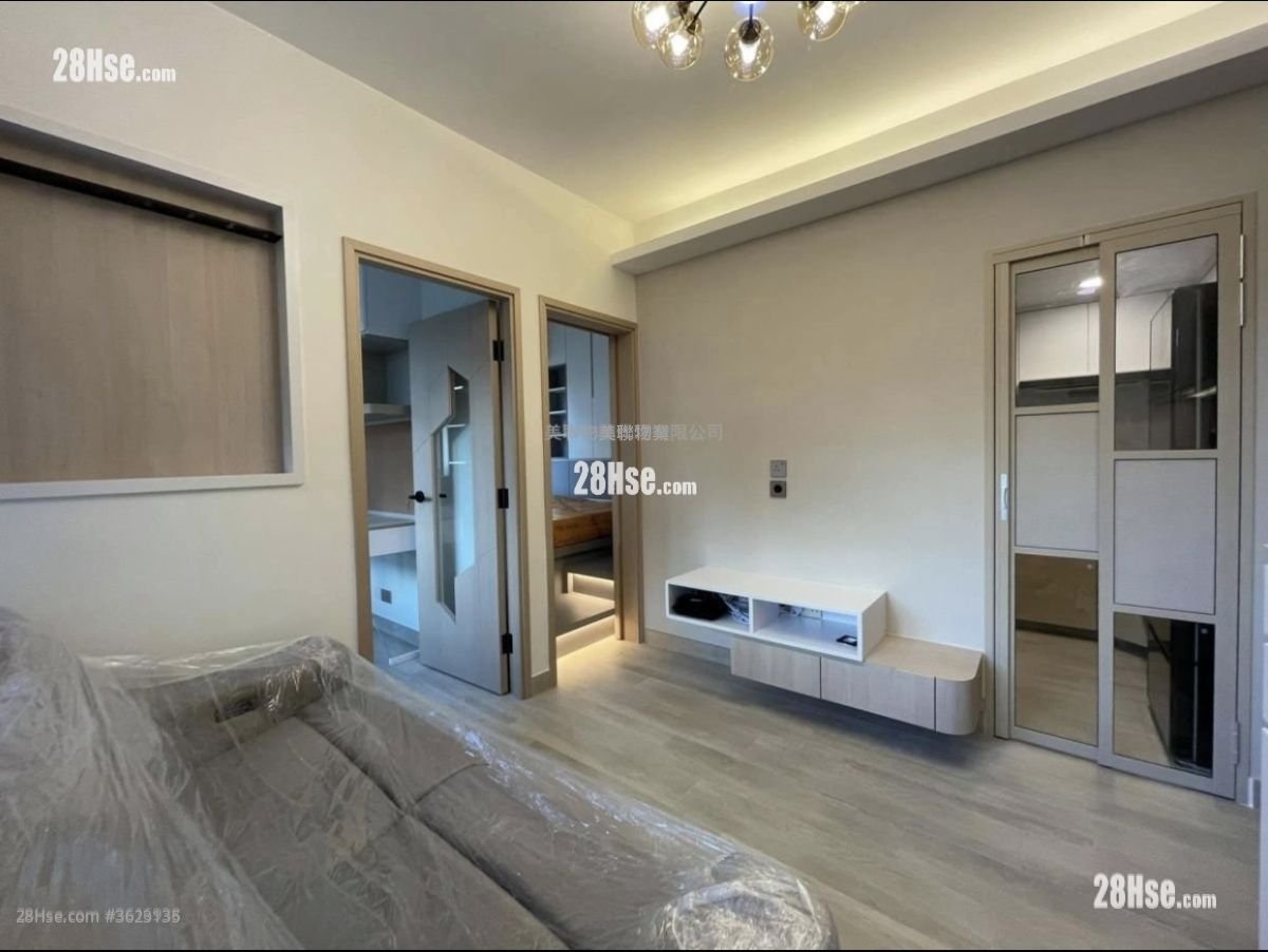 Tuen Mun Town Plaza Sell 2 Bedrooms 369 ft² Tuen Mun Town Plaza Sell 2 Bedrooms 369 ft²