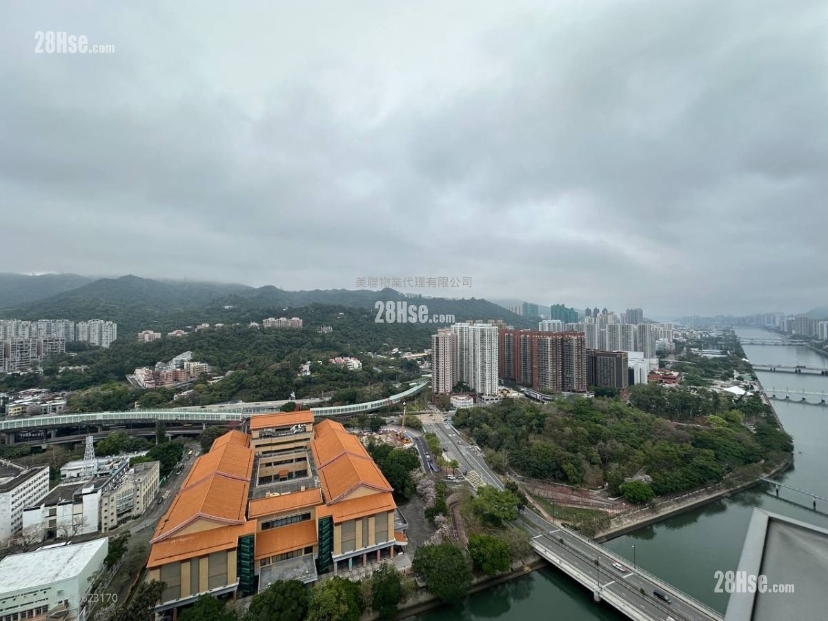 The Riverpark Sell 3 Bedrooms 938 ft² The Riverpark Sell 3 Bedrooms 938 ft²