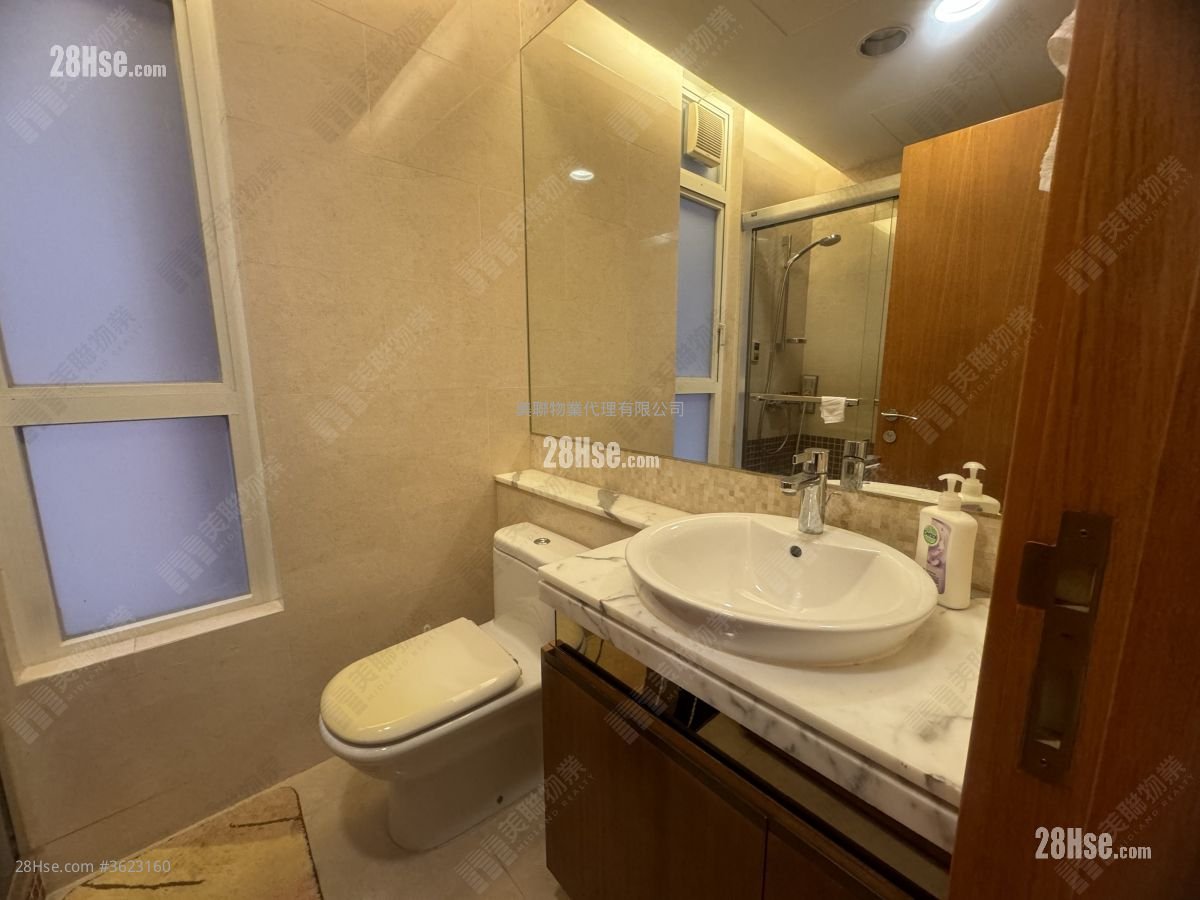 晋名峰 售盘 3 房 , 2 浴室 777 平方尺 晋名峰 售盘 3 房 , 2 浴室 777 平方尺