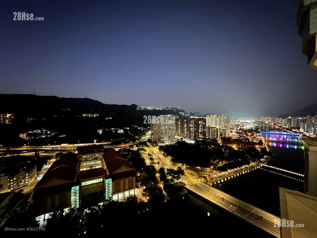 The Riverpark Sell 3 Bedrooms 938 ft² The Riverpark Sell 3 Bedrooms 938 ft²