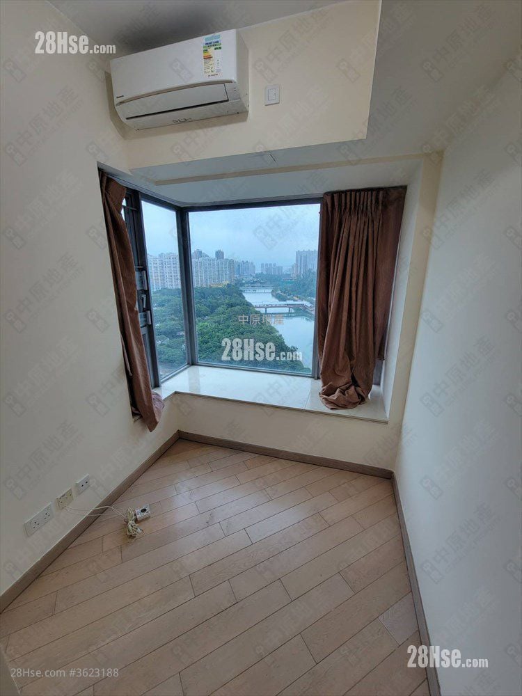 Century Gateway Sell 3 Bedrooms , 2 Bathrooms 724 ft² Century Gateway Sell 3 Bedrooms , 2 Bathrooms 724 ft²