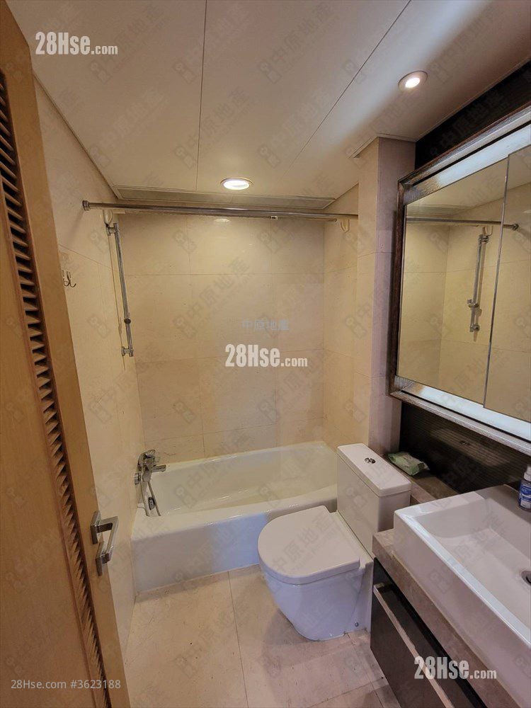 Century Gateway Sell 3 Bedrooms , 2 Bathrooms 724 ft² Century Gateway Sell 3 Bedrooms , 2 Bathrooms 724 ft²