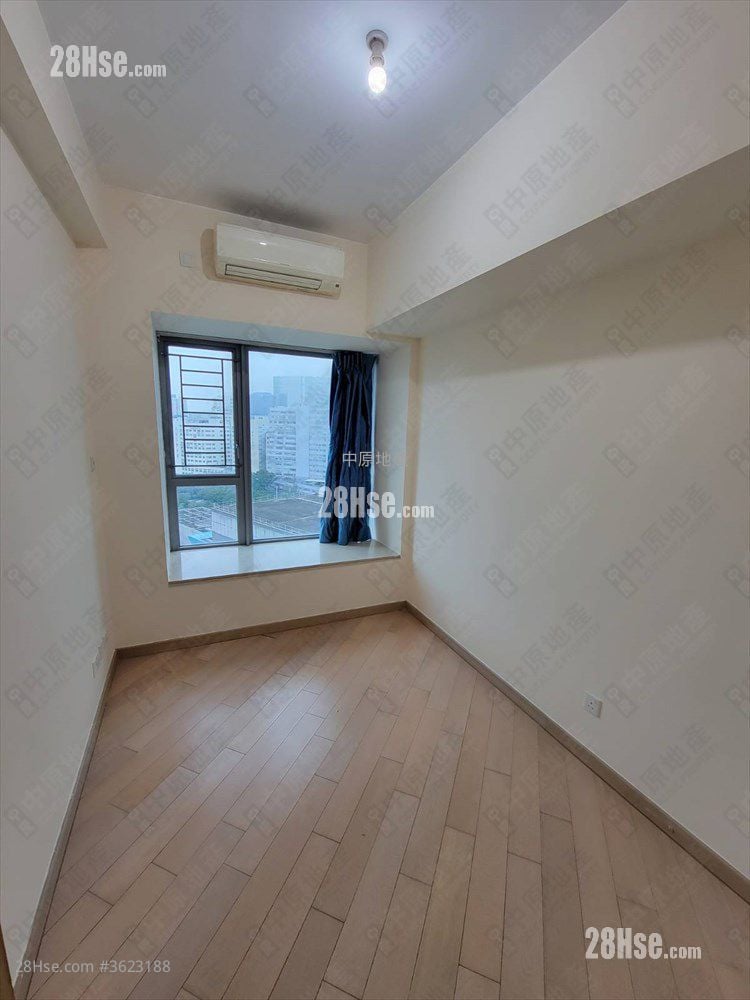 Century Gateway Sell 3 Bedrooms , 2 Bathrooms 724 ft² Century Gateway Sell 3 Bedrooms , 2 Bathrooms 724 ft²