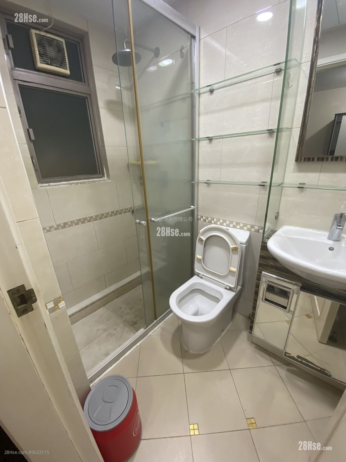 时尚华庭 租盘 开放式间隔 , 1 浴室 271 平方尺 时尚华庭 租盘 开放式间隔 , 1 浴室 271 平方尺