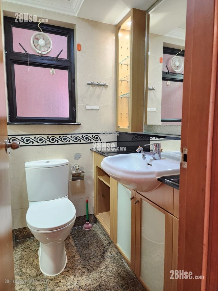 Aegean Coast Rental 3 Bedrooms , 1 Bathroom 650 ft² Aegean Coast Rental 3 Bedrooms , 1 Bathroom 650 ft²