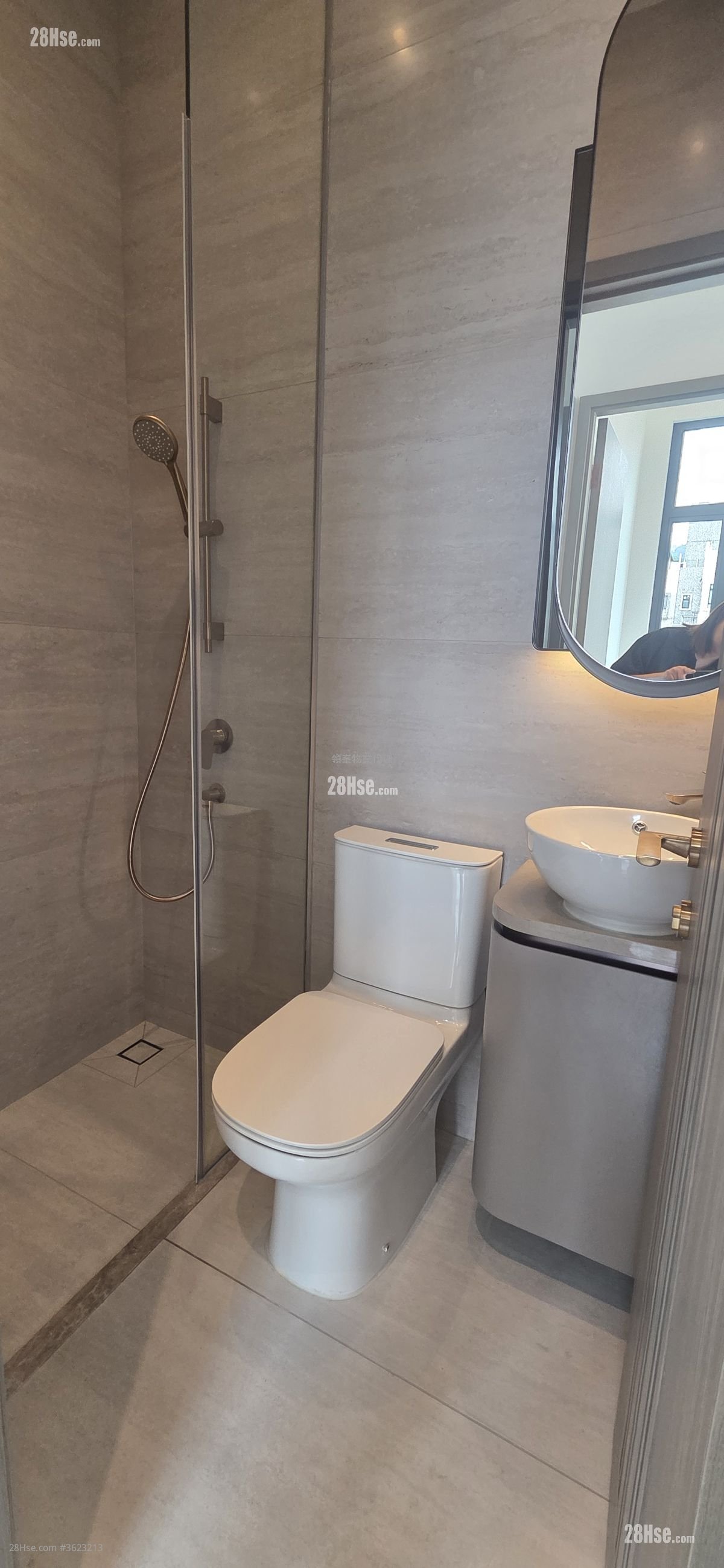 Southsky Sell 3 Bedrooms , 2 Bathrooms 881 ft² Southsky Sell 3 Bedrooms , 2 Bathrooms 881 ft²