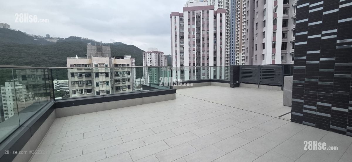 Southsky Sell 3 Bedrooms , 2 Bathrooms 881 ft² Southsky Sell 3 Bedrooms , 2 Bathrooms 881 ft²