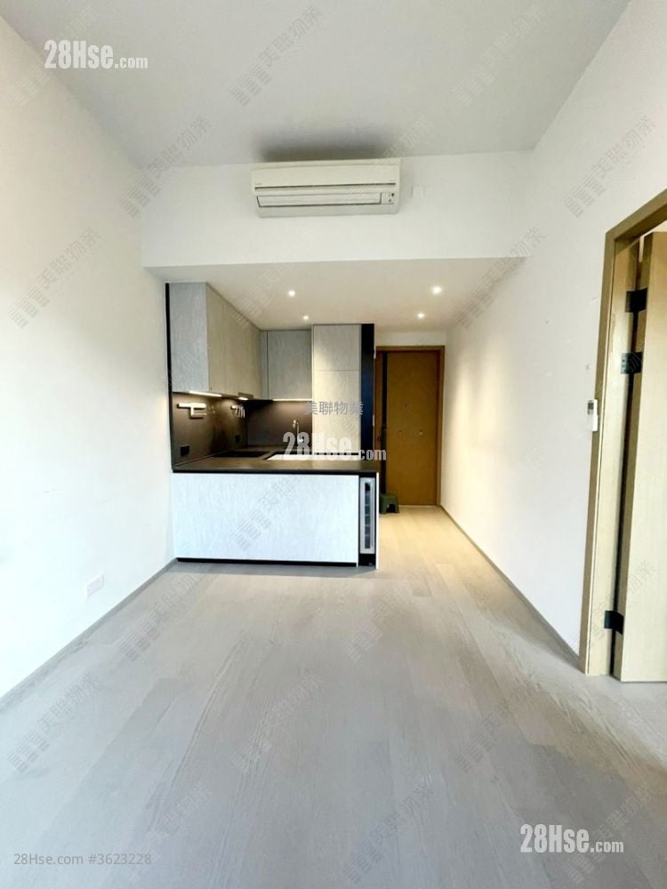 朗濤 售盤 1 房 , 1 浴室 393 平方呎 朗濤 售盤 1 房 , 1 浴室 393 平方呎