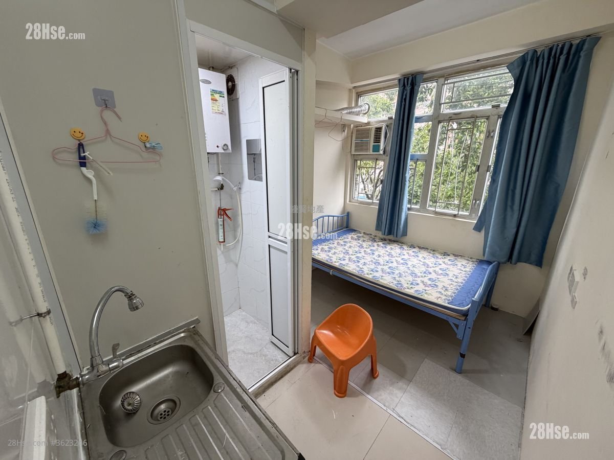 仁愛大樓 租盤 開放式間隔 , 1 浴室 120 平方呎