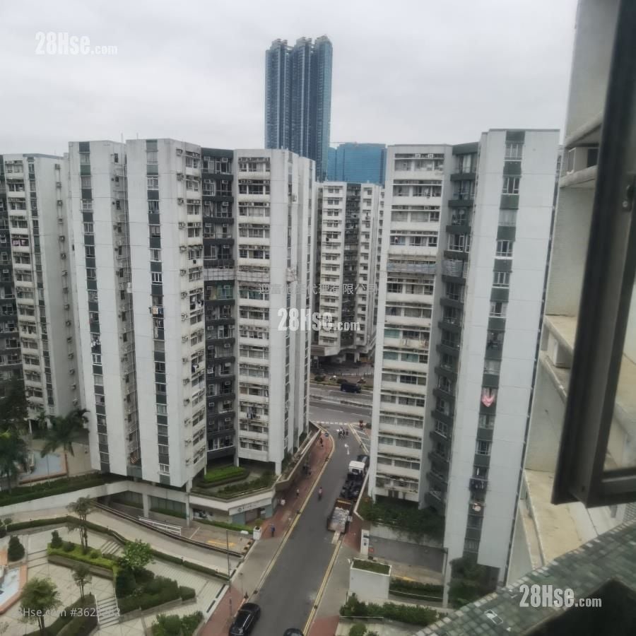 Whampoa Garden Rental 4 Bedrooms , 2 Bathrooms 749 ft² Whampoa Garden Rental 4 Bedrooms , 2 Bathrooms 749 ft²